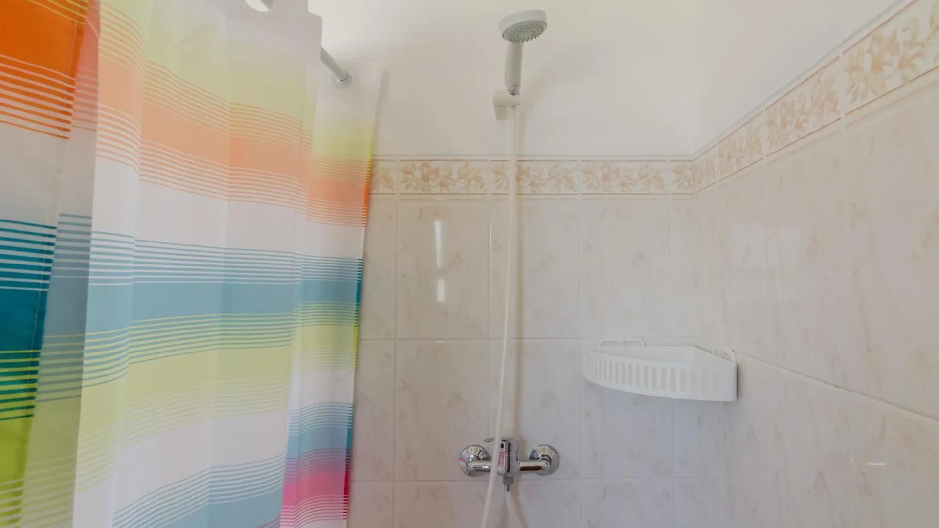 Quinta Do Paraiso - Bed&Shower 阿尔布费拉
