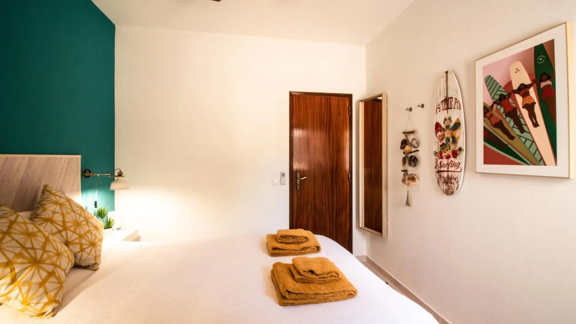 Quinta Do Paraiso - Bed&Shower 阿尔布费拉 2*,