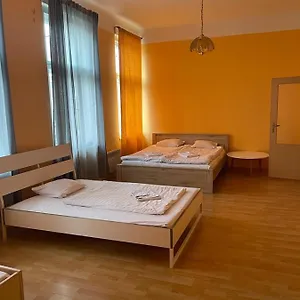 Club Bed & Breakfast Prague